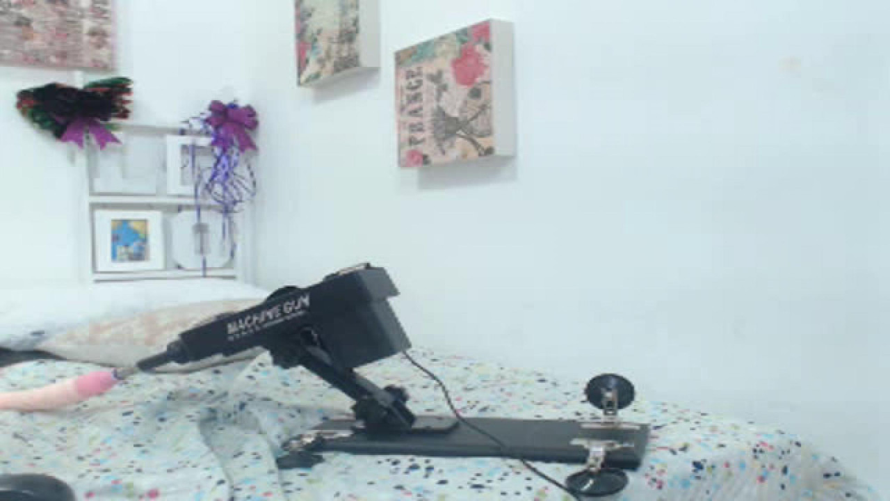 LoliHazee MyFreeCams [2018-05-02 23:42:28]