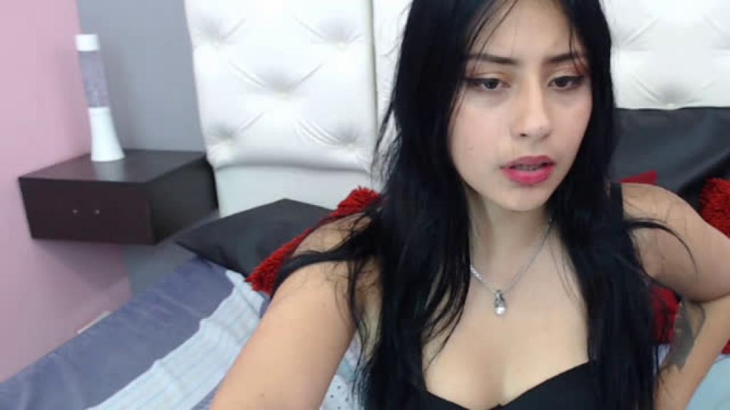 evaaandmike [2019-12-04 17:30:44]