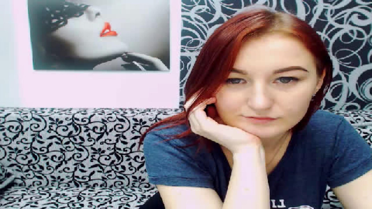 SienaGoldyS MyFreeCams [2018-02-01 20:10:03]