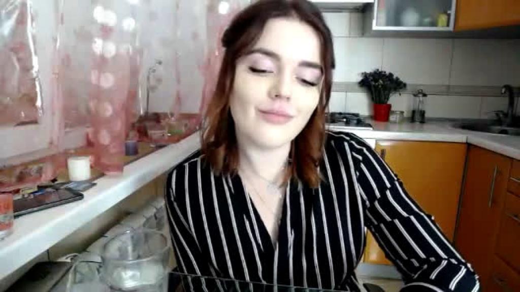 KinkyRed2 [2019-10-06 22:43:52]
