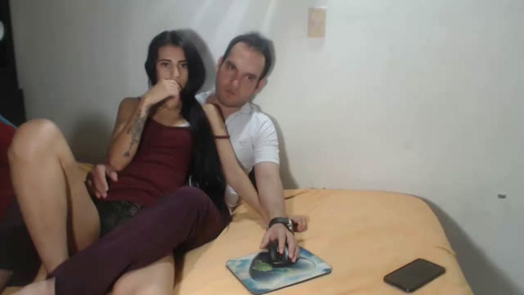 couple_goldsweet [2019-12-27 00:10:41]