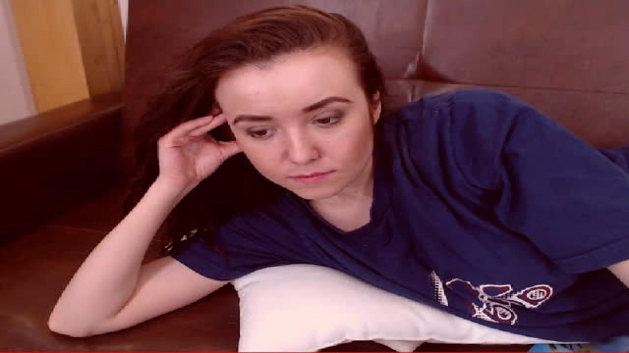 AlexaKik MyFreeCams [2018-05-05 04:56:03]