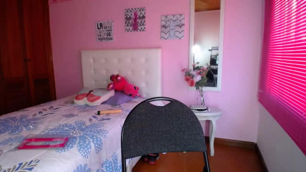 candie_hot