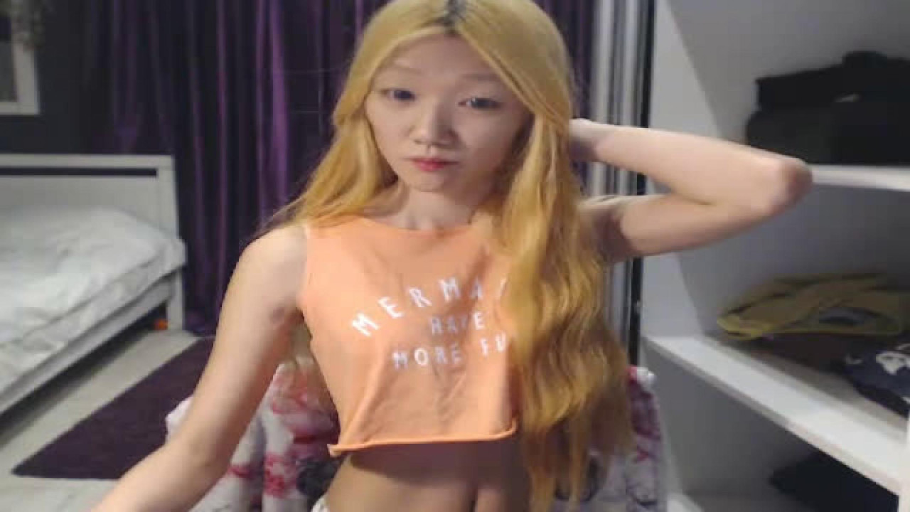 FoxyHyuna [2017-11-09 18:46:35]