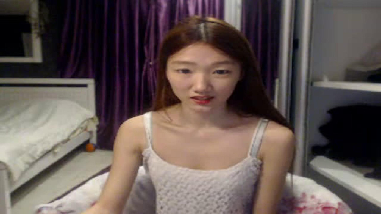 FoxyHyuna MyFreeCams [2018-04-24 16:45:59]