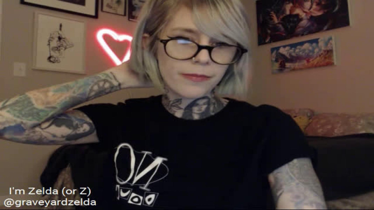 GraveyardGirl MyFreeCams [2017-11-05 01:13:02]