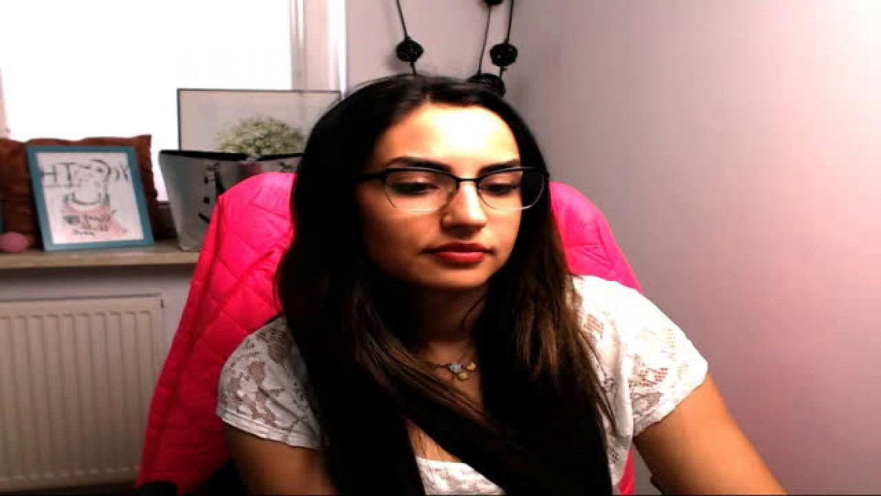 mia_lorris