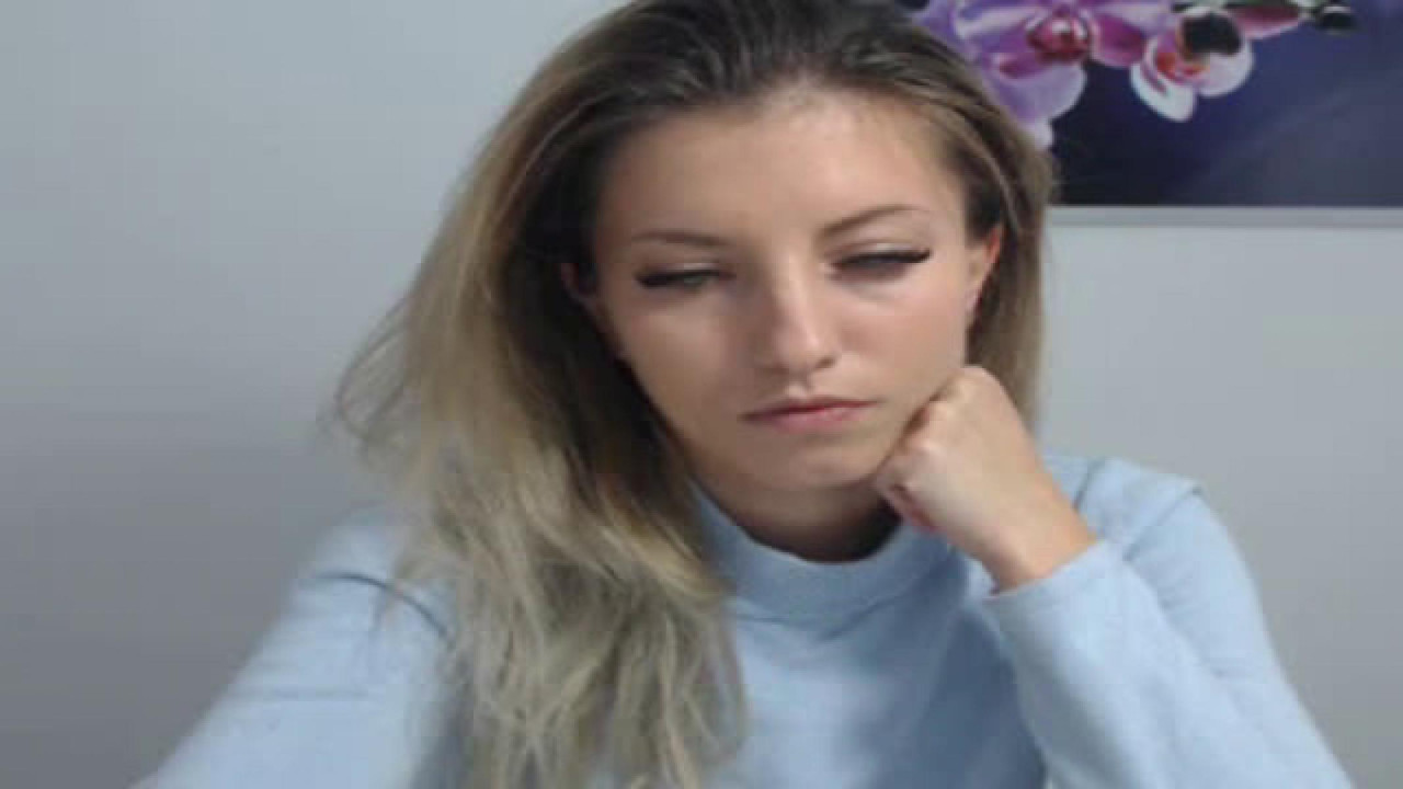 Simonella_ MyFreeCams [2017-10-15 10:56:15]