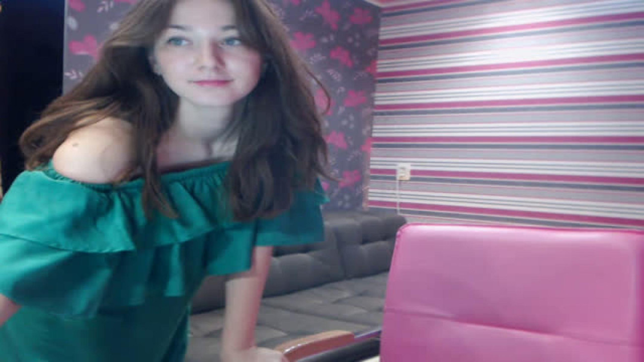 Sylvia19 MyFreeCams [2017-09-18 14:46:27]