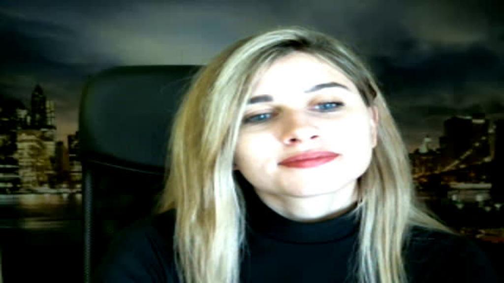 eva_monique