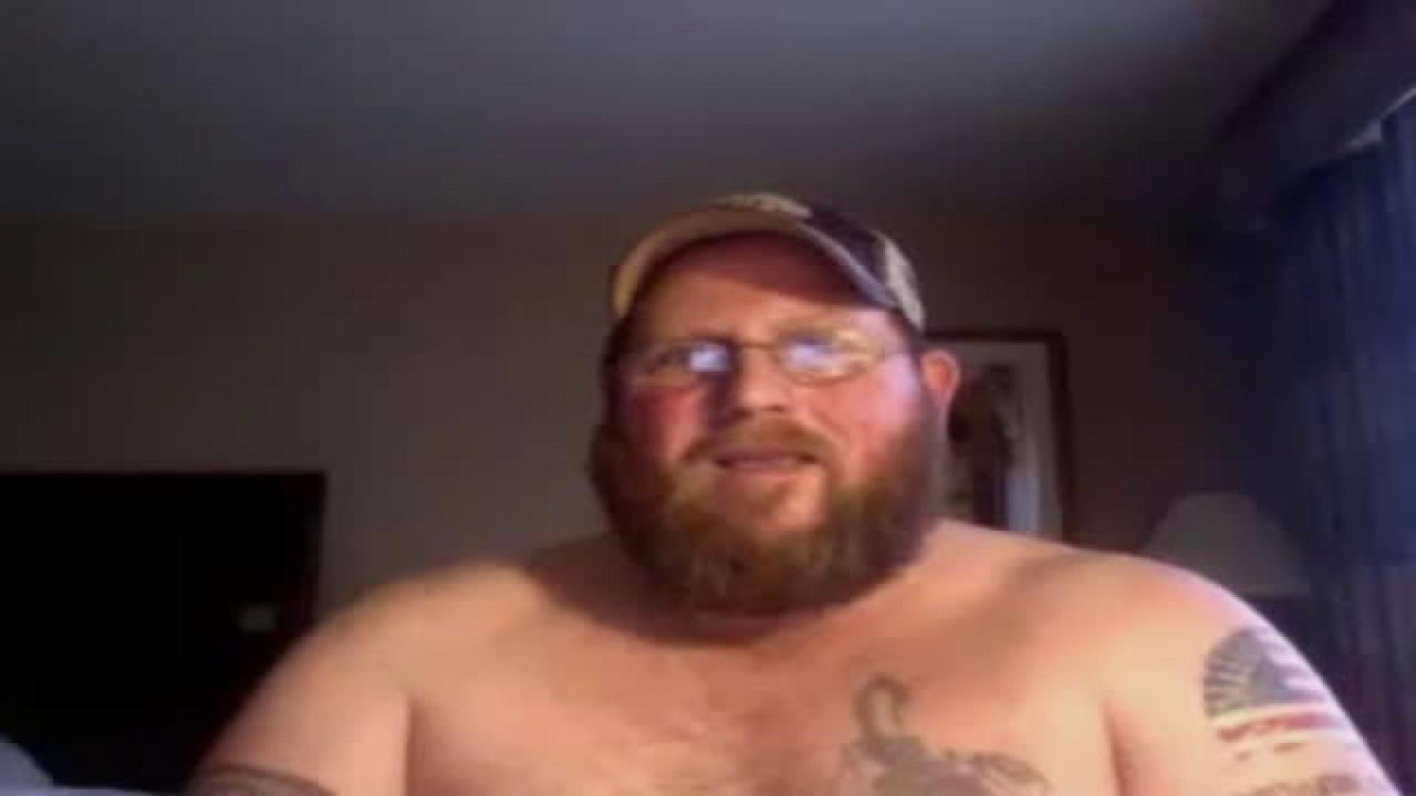 justaguyandnaked