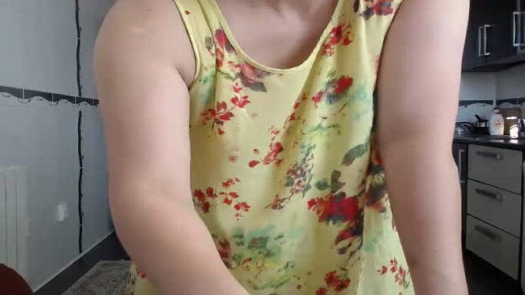 s3xymama [2019-08-13 15:40:43]