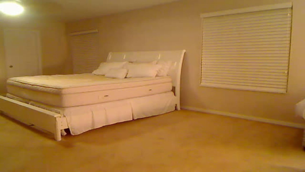 LauranVickers MyFreeCams [2017-10-27 02:40:25]
