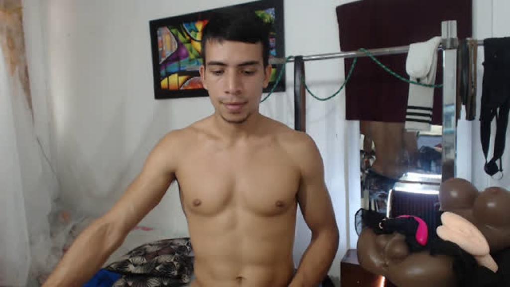 SEXYLATINBOY94 [2020-01-26 17:00:27]