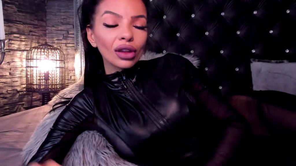 MistressElenia [2019-09-27 14:30:50]