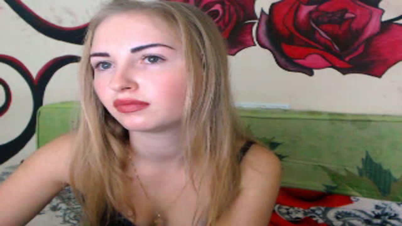 nika_cage