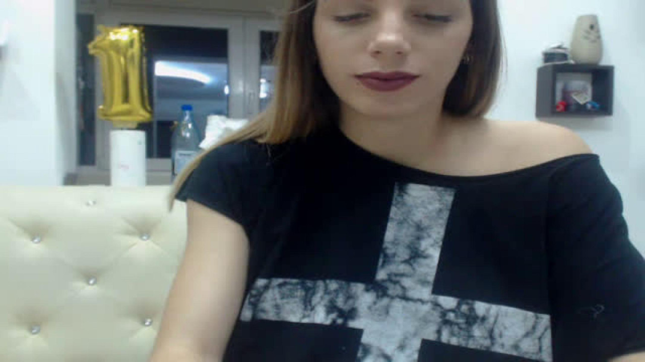 Milky_Kat MyFreeCams [2017-11-01 21:50:13]