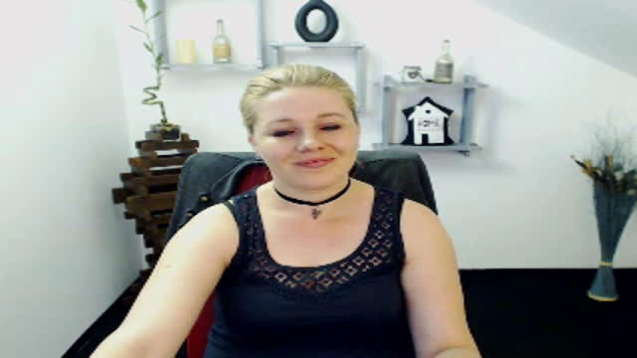 JessycaHottie MyFreeCams [2018-05-03 08:52:38]
