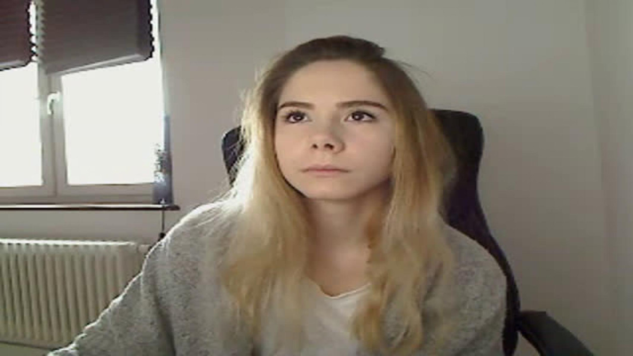 JuliaxFun MyFreeCams [2017-11-09 08:35:12]
