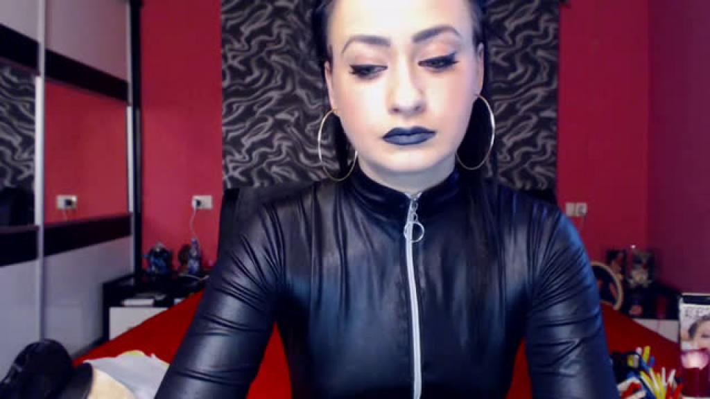 SubmissiveDevote [2019-11-15 06:50:28]