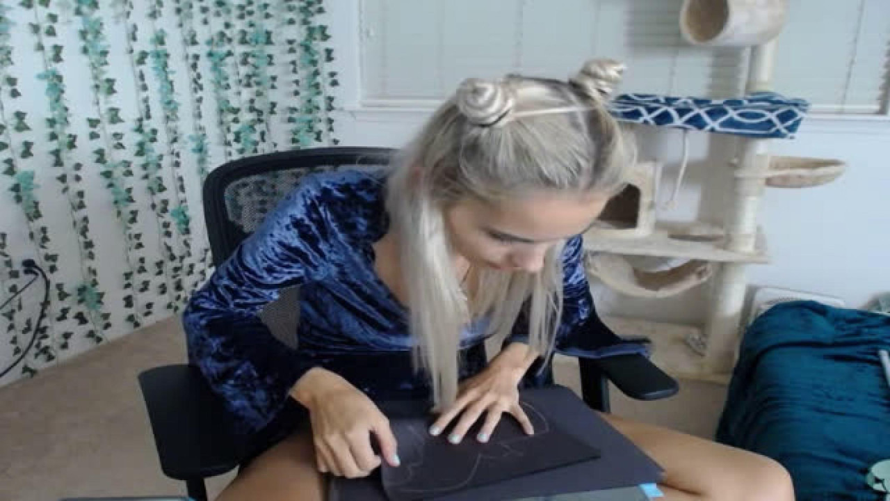 AutumnKayy MyFreeCams [2017-10-01 05:47:44]