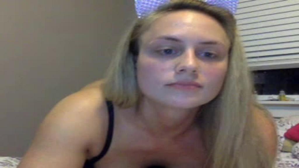 Curvyfitkitty [2019-06-05 04:15:12]