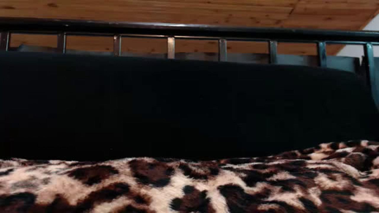 ArianaJanny [2017-12-11 06:02:01]