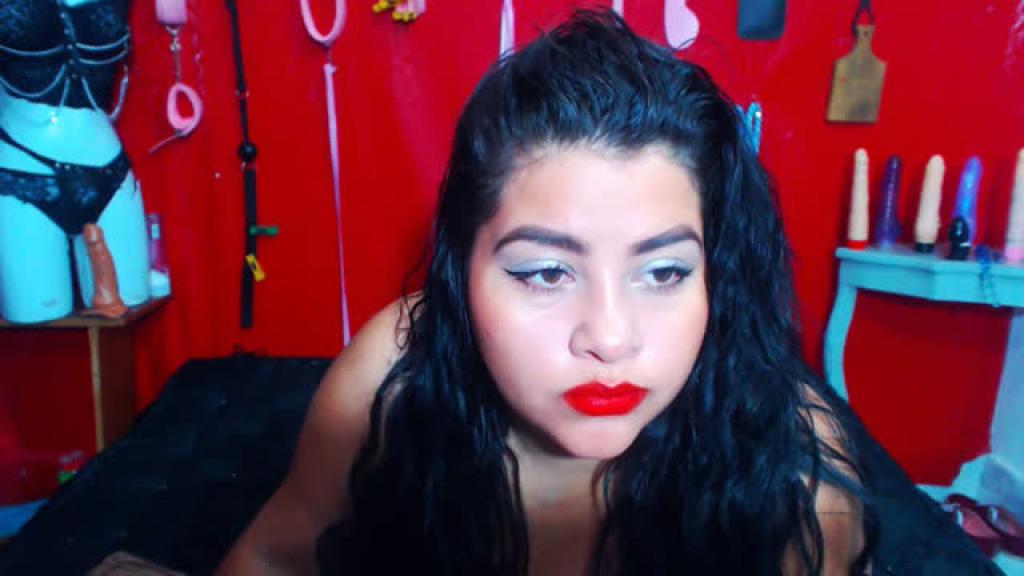 EXTREDIRTYBIGIRL [2019-09-27 19:56:34]
