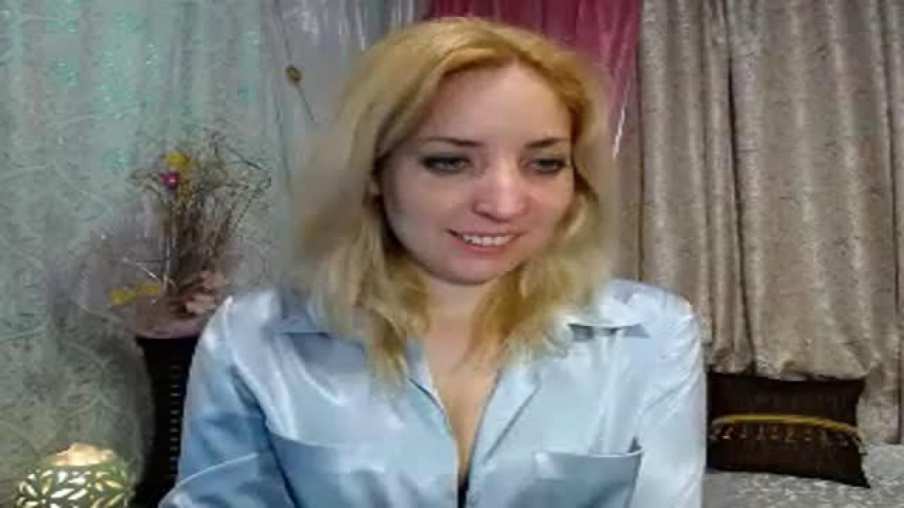 Darsiya MyFreeCams [2018-04-22 20:05:38]