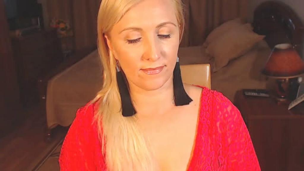 WetMilfClitty [2019-08-25 16:55:53]