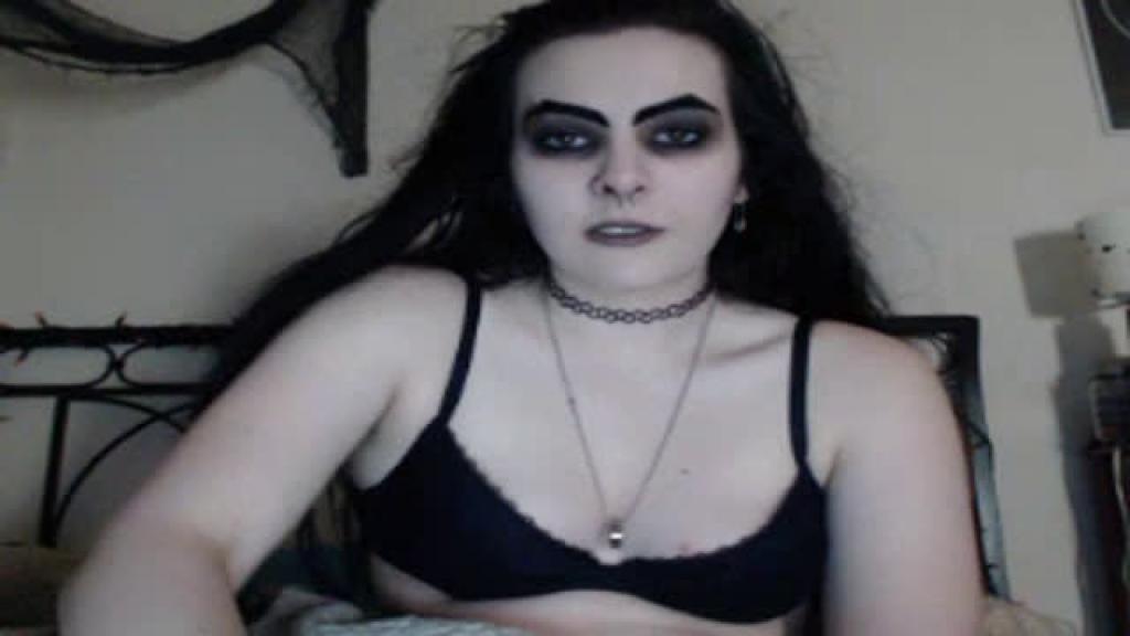 mouthy_meeko