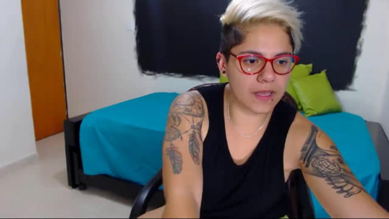 amandamorooe