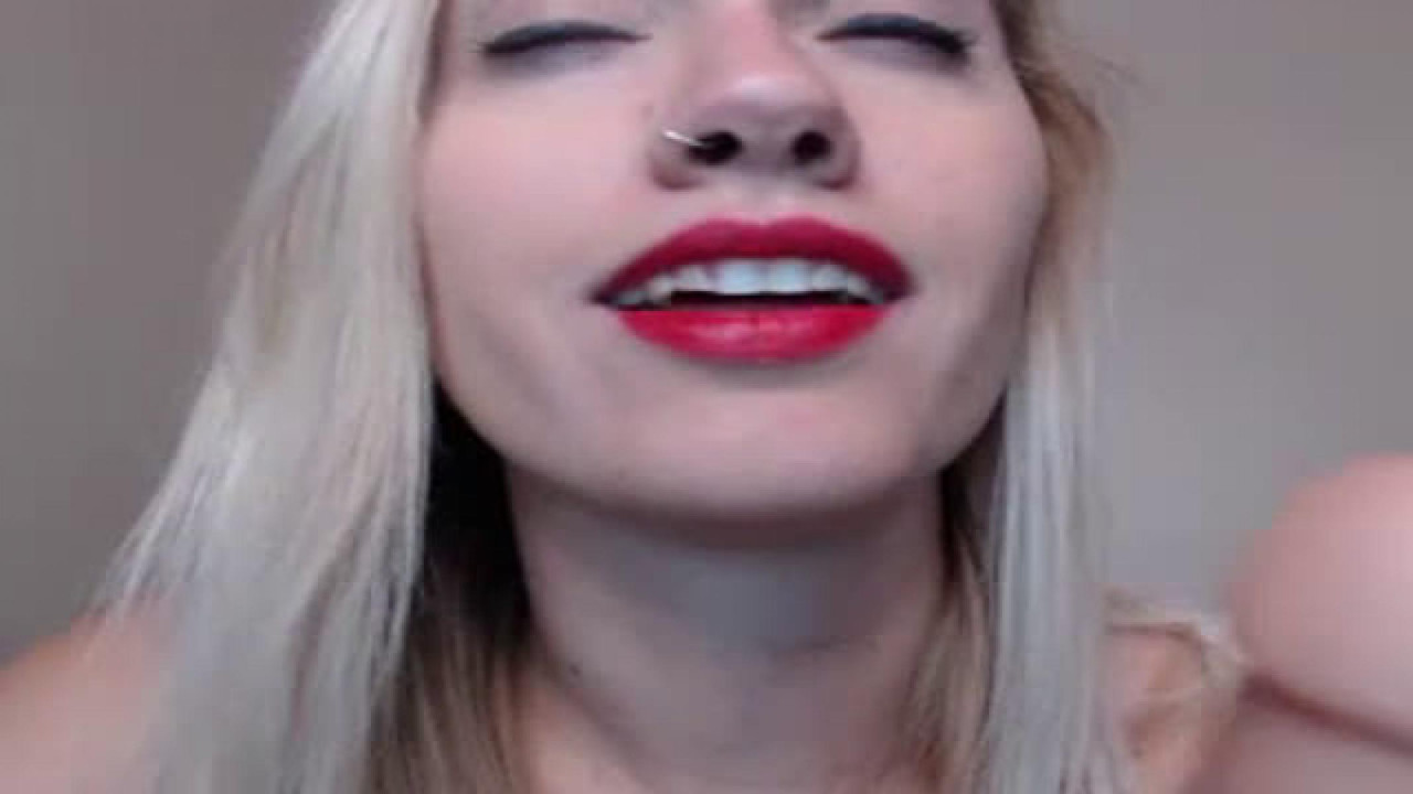 Blondie323 MyFreeCams [2017-11-10 06:20:25]