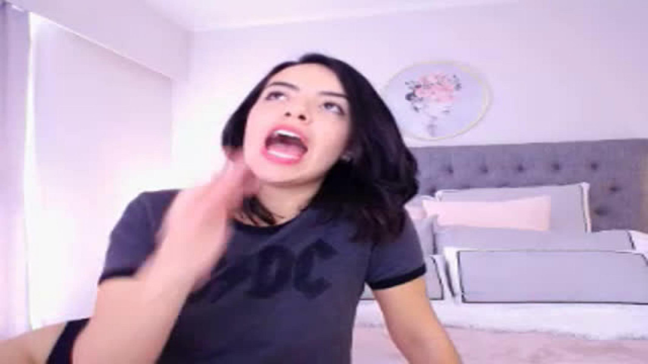 SofiaScarlett MyFreeCams [2018-04-21 01:10:47]