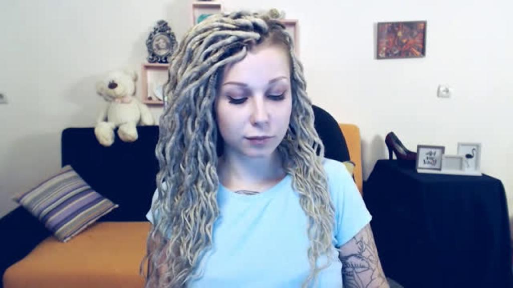 HoneySallyMoore [2019-09-28 00:57:32]
