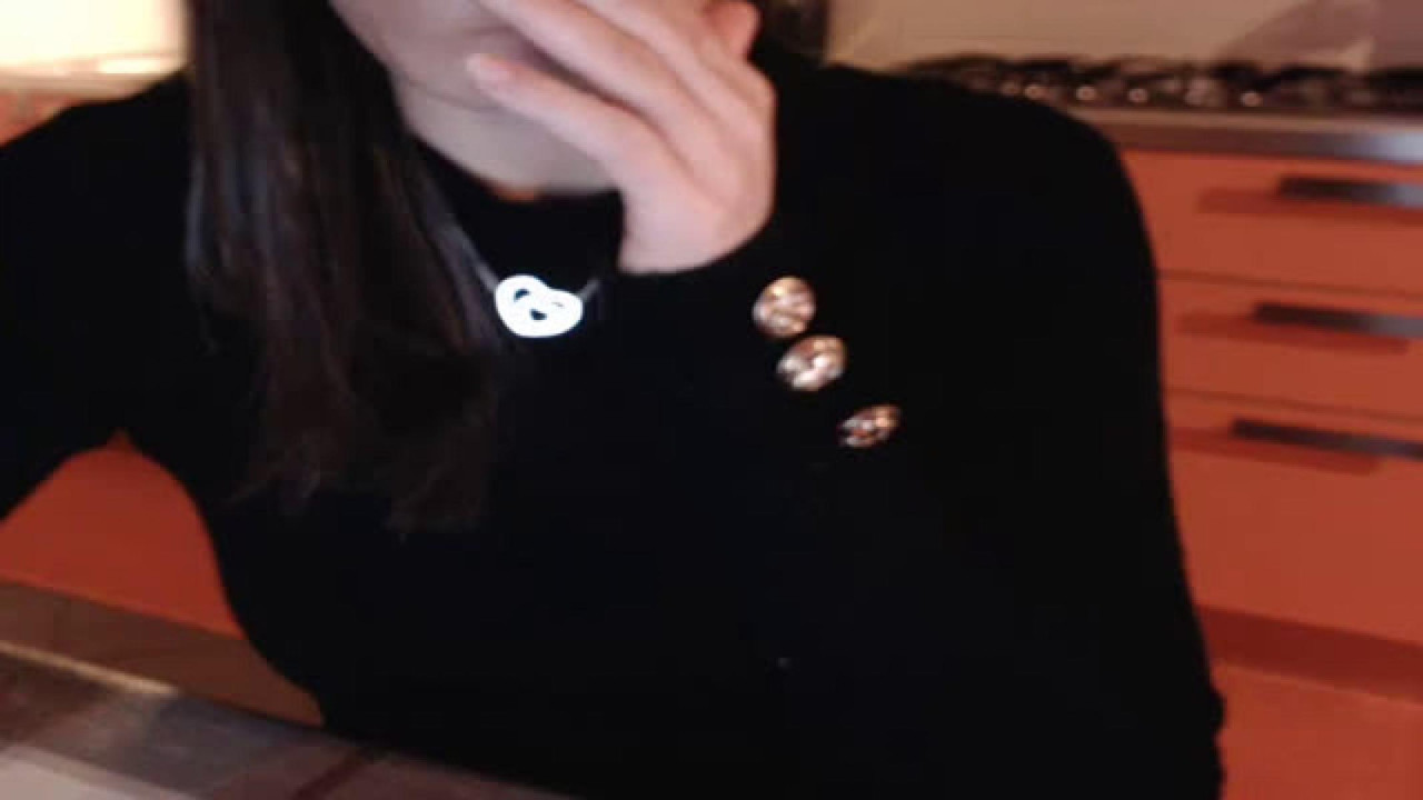 LauraCamGirl [2017-12-18 23:56:28]