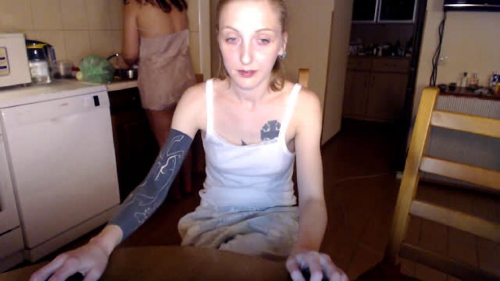 momsroom [2019-12-04 16:37:10]