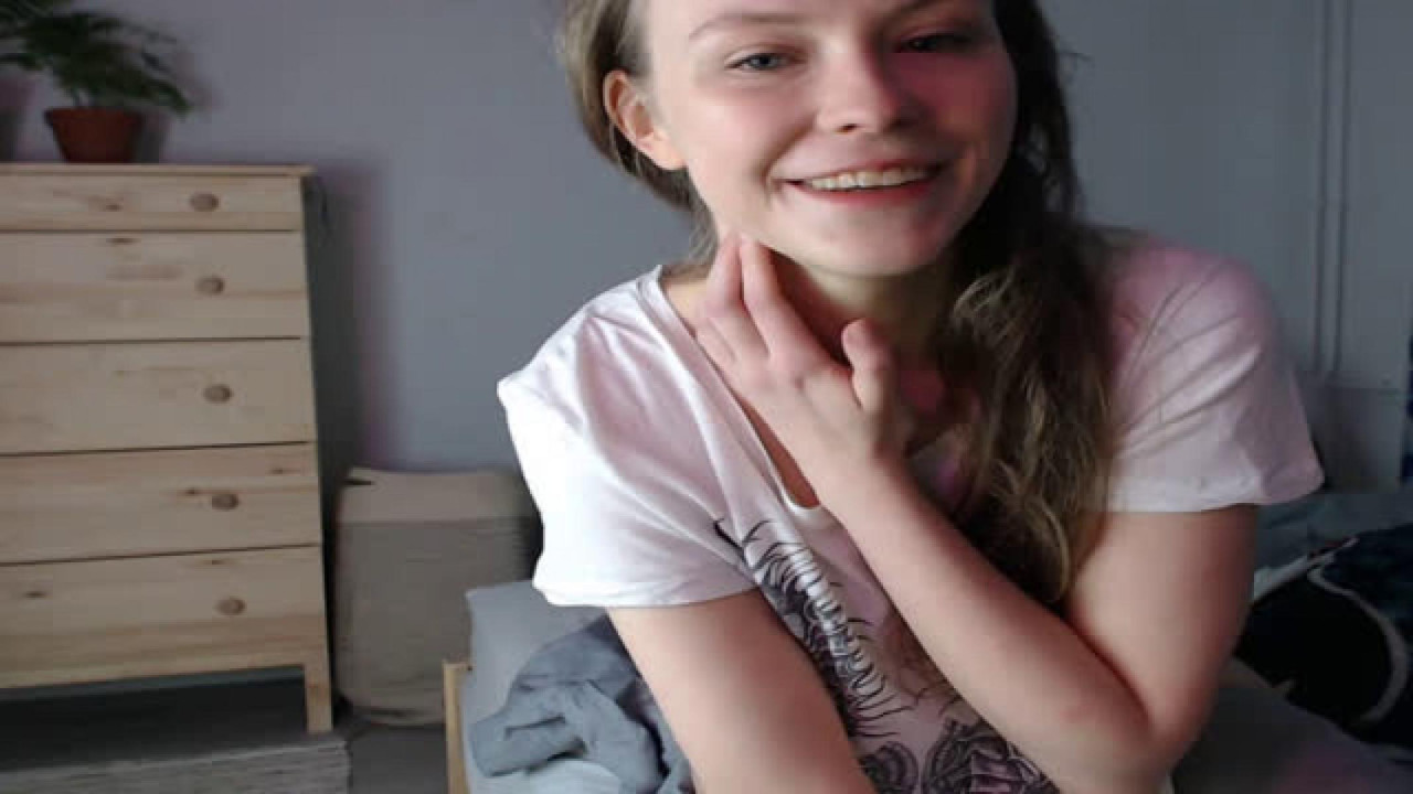 MaiFynn MyFreeCams [2017-11-12 07:42:40]