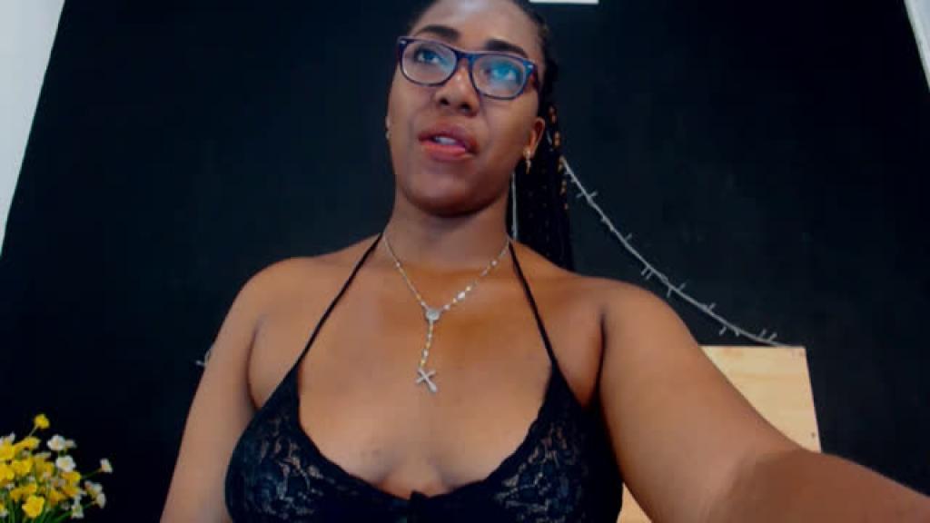 ebonyrosse [2019-10-25 22:50:28]