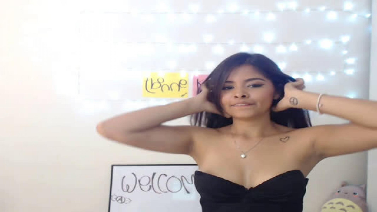 Im_Milla_ MyFreeCams [2017-11-07 01:20:23]