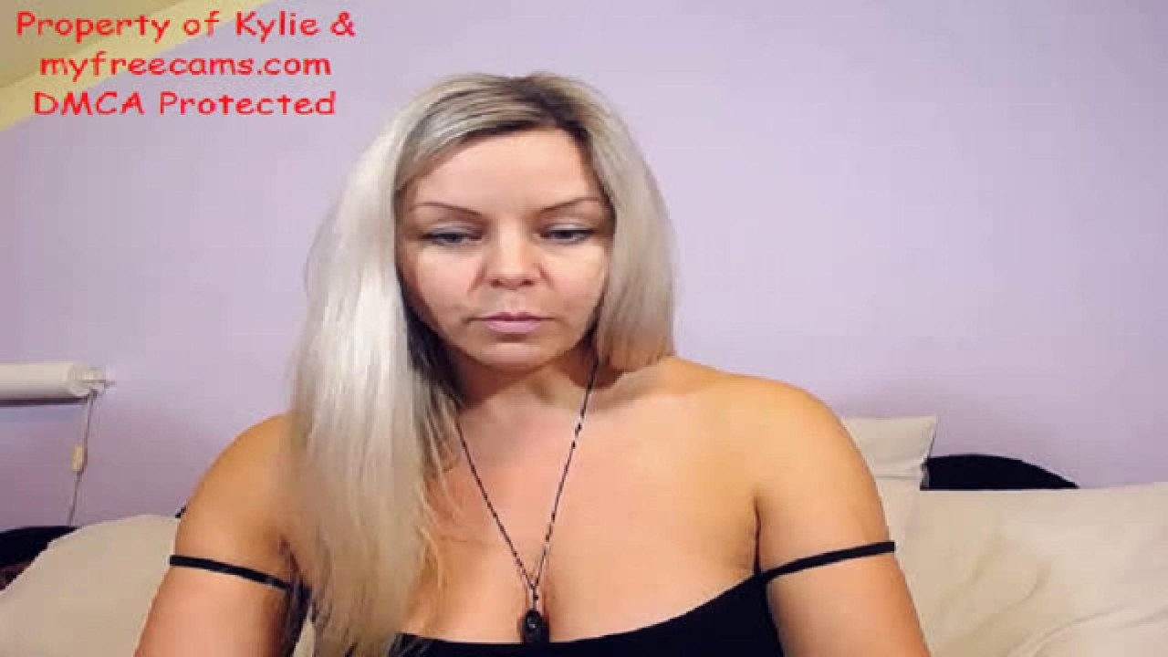 BlondeKylie MyFreeCams [2018-01-14 21:47:45]