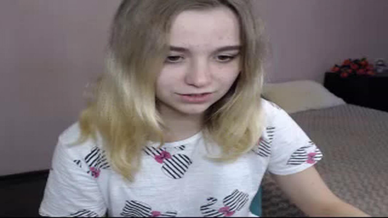 StellaBloom MyFreeCams [2018-04-29 08:16:02]