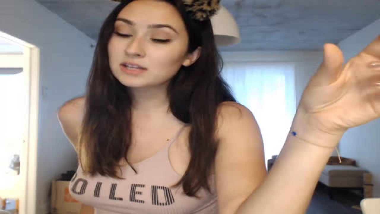 alexia MyFreeCams [2017-10-05 20:45:40]