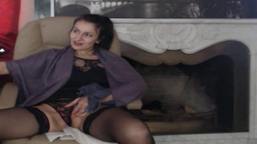 hotyhornylady