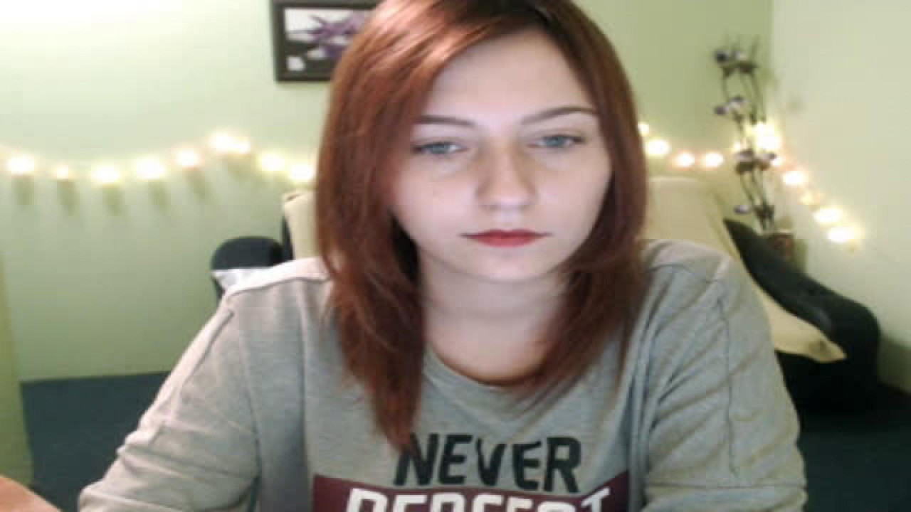 MichaellaFox MyFreeCams [2017-10-10 17:11:21]