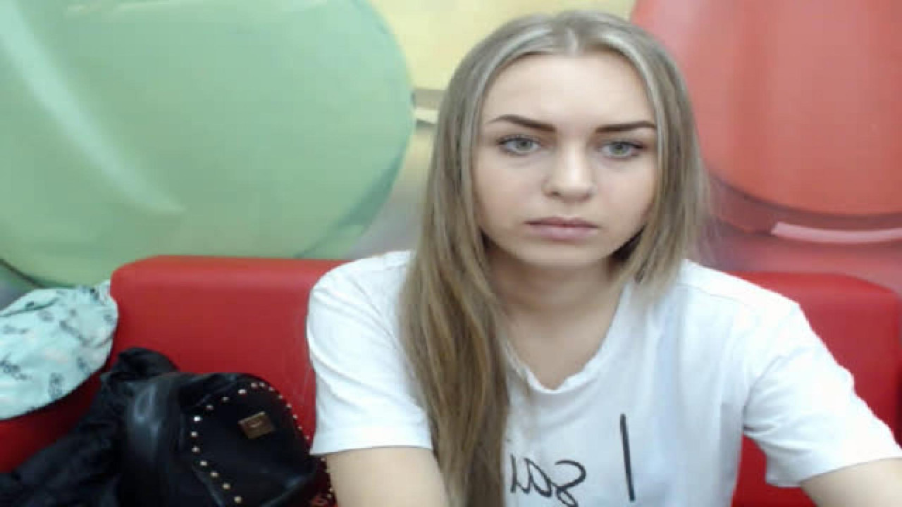 KiraNiceee MyFreeCams [2018-01-30 03:33:26]