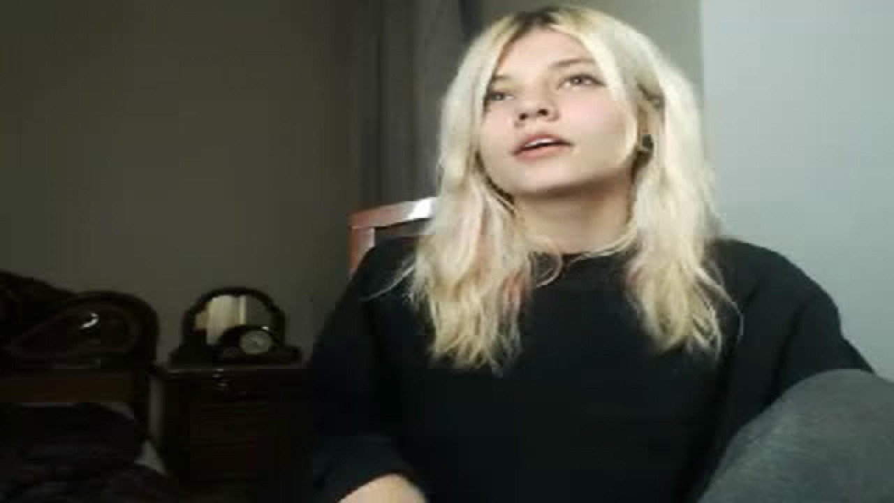 LeslieTopulos MyFreeCams [2017-11-13 14:47:40]