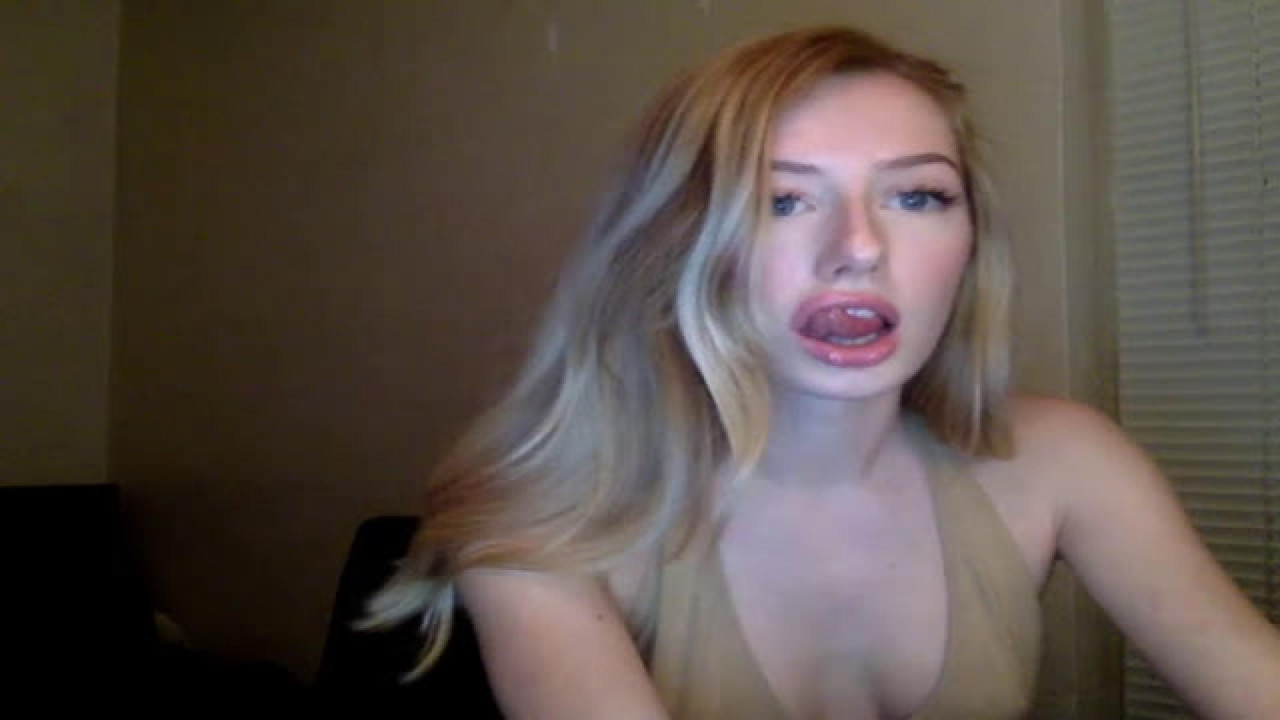 SummerSkyexo MyFreeCams [2017-10-26 03:25:25]