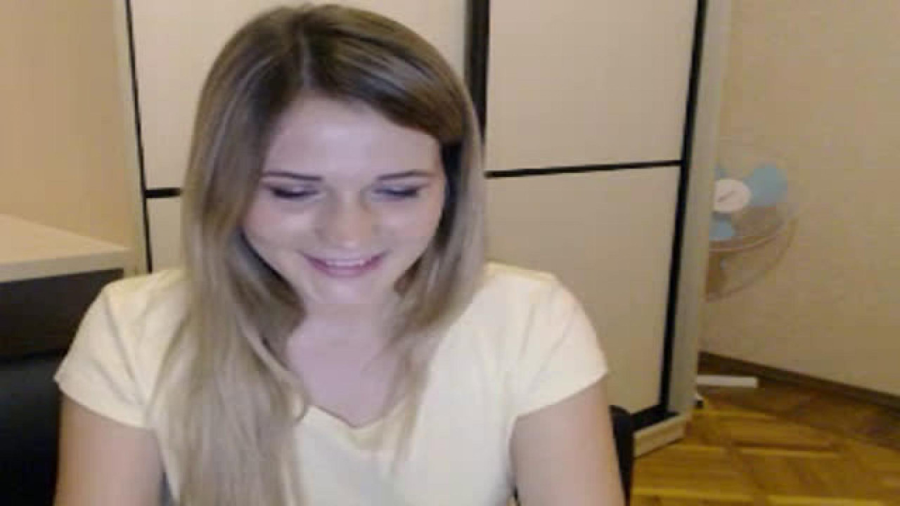 Beeetty MyFreeCams [2017-10-28 23:15:24]
