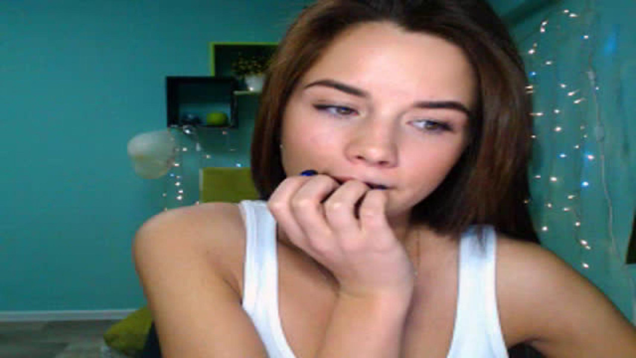 MiaBelucchi MyFreeCams [2018-02-06 11:48:48]